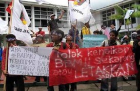 Presiden Jokowi Disambut Aksi Unjuk Rasa Mahasiswa